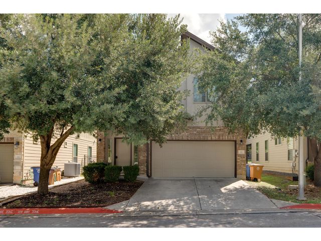 2001 Faro DR 53, Austin, TX 78741