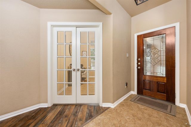 4196 Woodhaven TRL, Round Rock, TX 78665