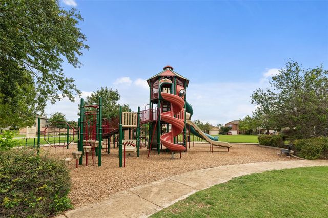 4196 Woodhaven TRL, Round Rock, TX 78665
