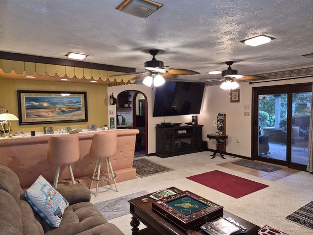 957 Walker Branch Rd., Huntington, WV 25704