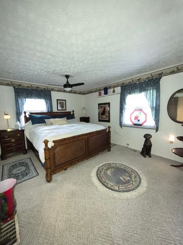 957 Walker Branch Rd., Huntington, WV 25704