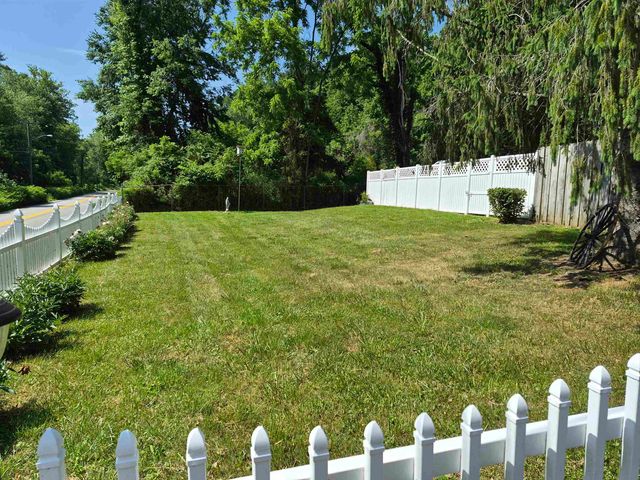 957 Walker Branch Rd., Huntington, WV 25704