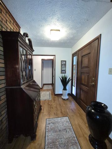 957 Walker Branch Rd., Huntington, WV 25704