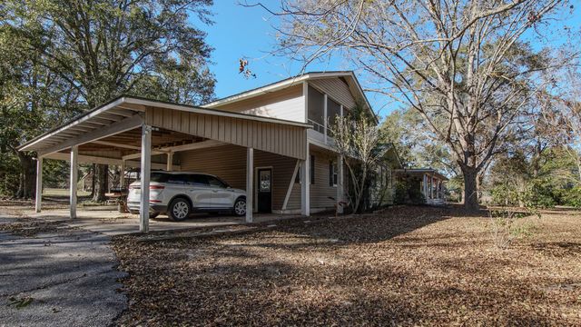 1981 Parrish Rd Road, Florala, AL 36442