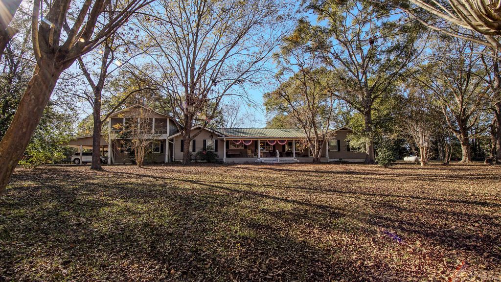 1981 Parrish Rd Road, Florala, AL 36442