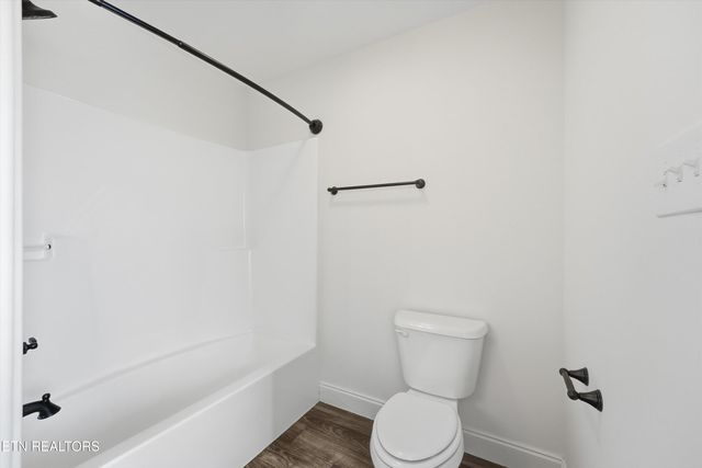 8000 Poplar Grove Lane, Powell, TN 37849