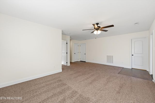 8000 Poplar Grove Lane, Powell, TN 37849