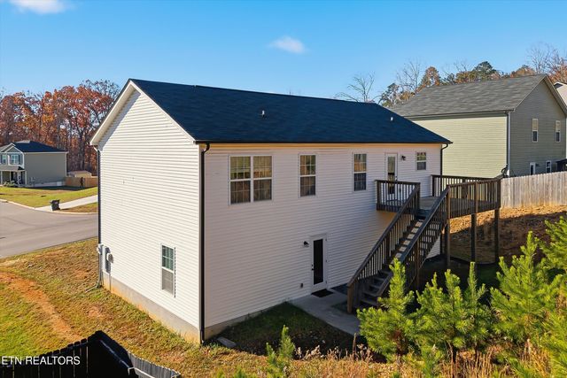 8000 Poplar Grove Lane, Powell, TN 37849