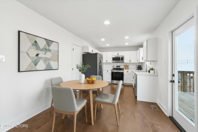 8000 Poplar Grove Lane, Powell, TN 37849