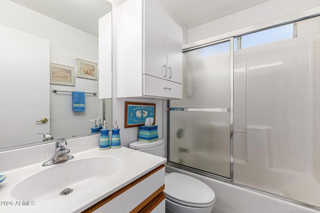 1882 E Colonial Drive, Chandler, AZ 85249