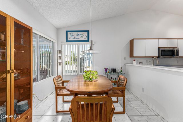 1882 E Colonial Drive, Chandler, AZ 85249