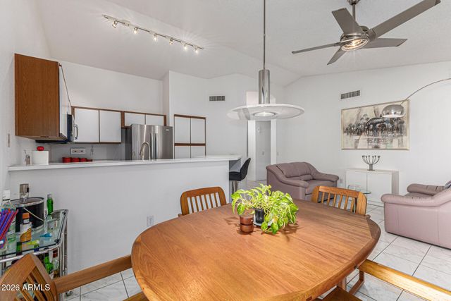 1882 E Colonial Drive, Chandler, AZ 85249