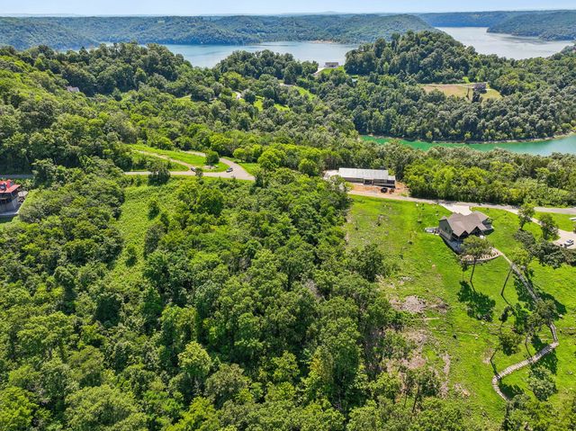 47 Harbor Court, Silver Point, TN 38582