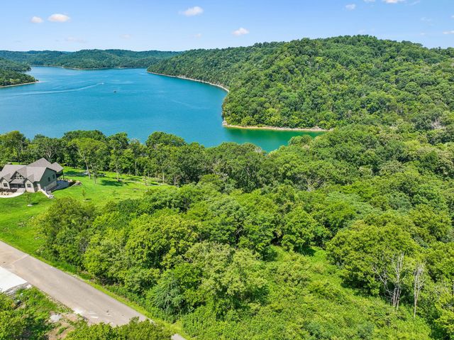 47 Harbor Court, Silver Point, TN 38582