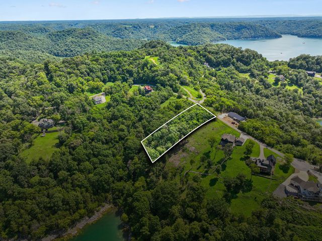 47 Harbor Court, Silver Point, TN 38582
