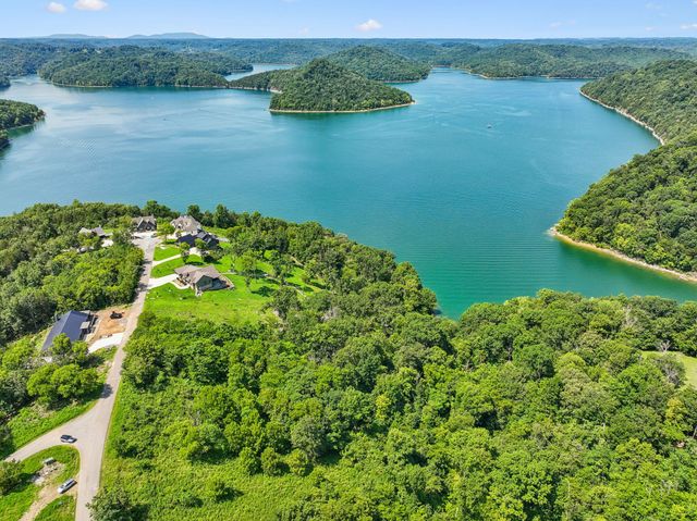47 Harbor Court, Silver Point, TN 38582
