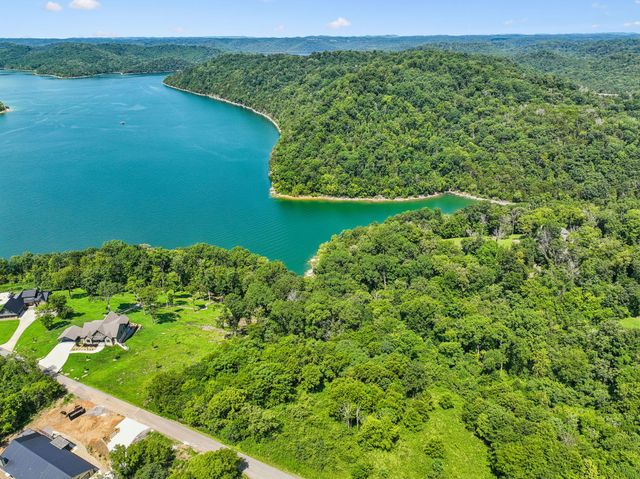47 Harbor Court, Silver Point, TN 38582