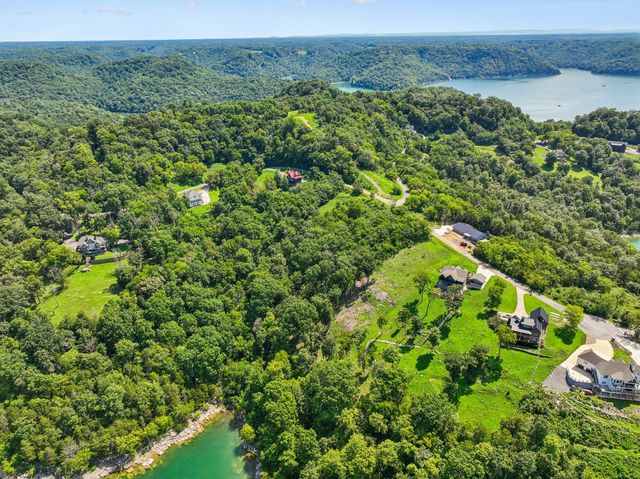 47 Harbor Court, Silver Point, TN 38582