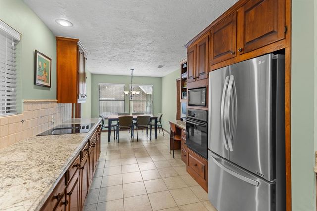 15749 Lakeway Drive, Willis, TX 77318