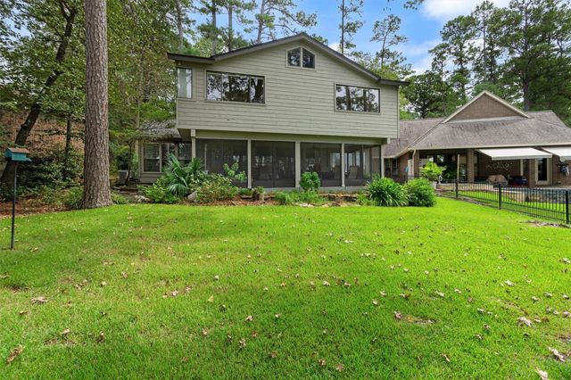 15749 Lakeway Drive, Willis, TX 77318