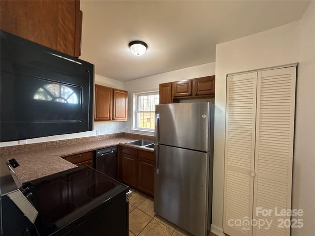 1928 Russell Avenue, Charlotte, NC 28216