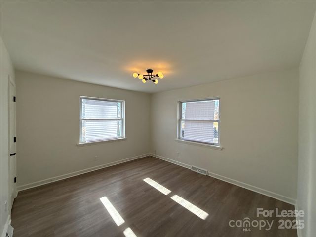 1928 Russell Avenue, Charlotte, NC 28216