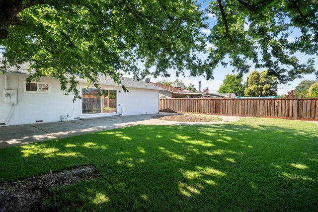 6013 Keats Cir, Orangevale, CA 95662