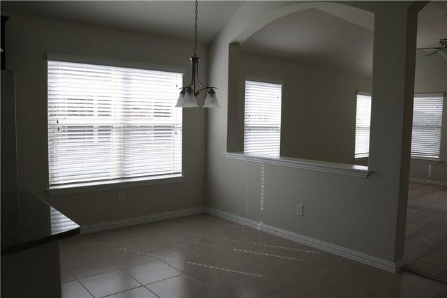 913 Wolcott DR, Leander, TX 78641