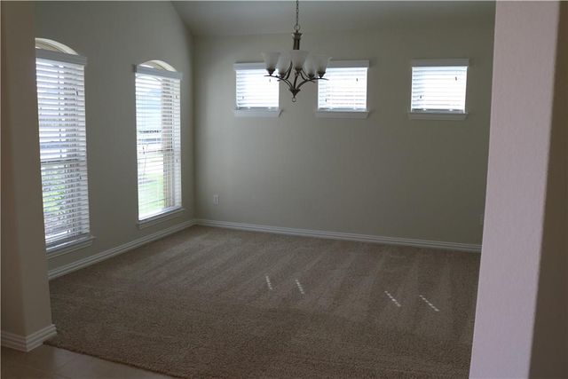 913 Wolcott DR, Leander, TX 78641