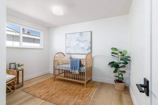 3996 Hatton St, San Diego, CA 92111