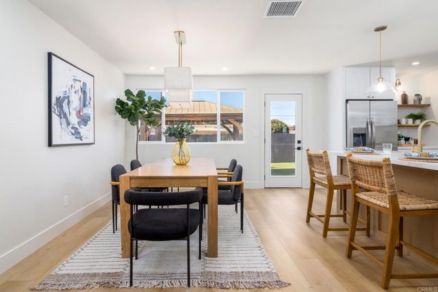 3996 Hatton St, San Diego, CA 92111