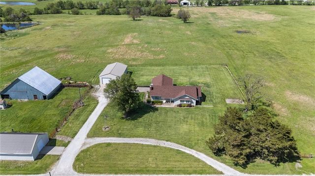 34808 E 339th Street, Garden City, MO 64747
