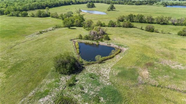 34808 E 339th Street, Garden City, MO 64747