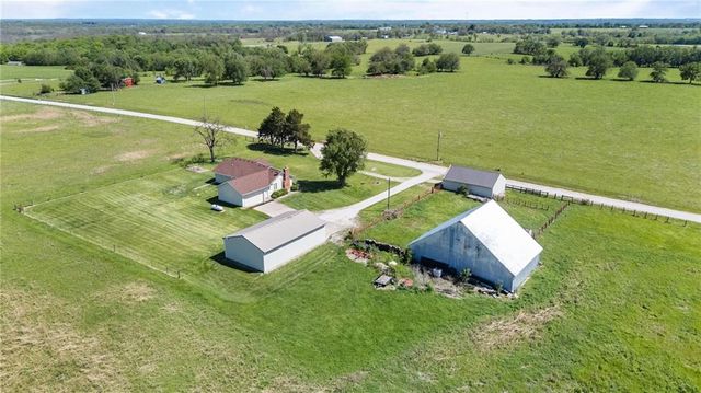 34808 E 339th Street, Garden City, MO 64747