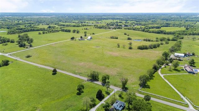 34808 E 339th Street, Garden City, MO 64747