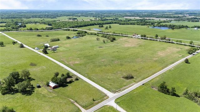34808 E 339th Street, Garden City, MO 64747