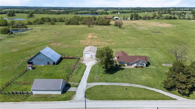 34808 E 339th Street, Garden City, MO 64747