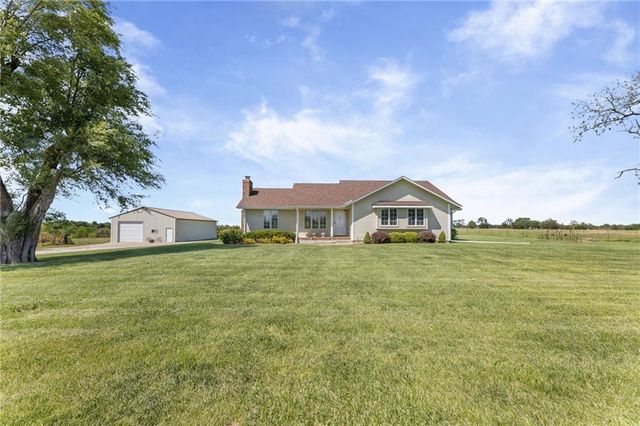 34808 E 339th Street, Garden City, MO 64747