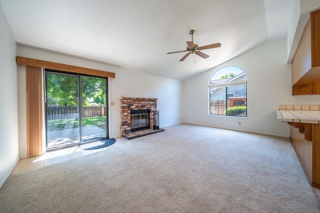 2529 Candlewood Drive, Redding, CA 96003