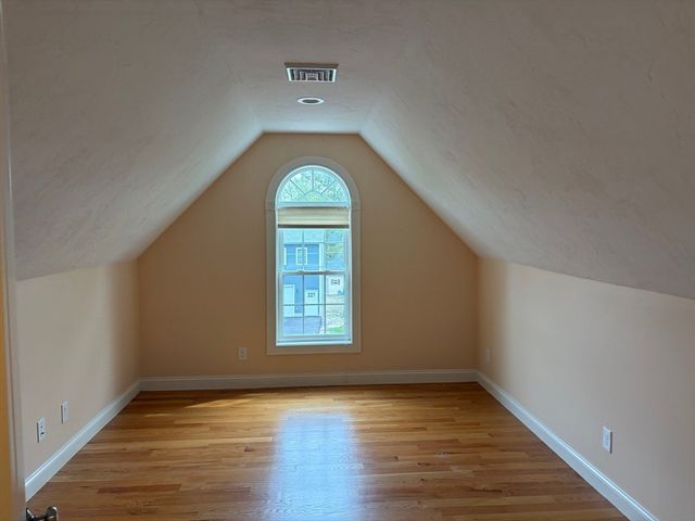 87 Dancause Rd, Lowell, MA 01826