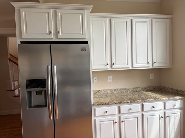 87 Dancause Rd, Lowell, MA 01826