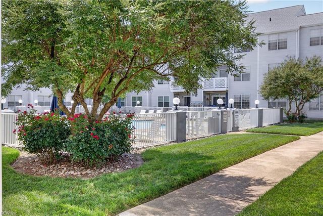 616 Shoreham Ct Apt 104, Virginia Beach, VA 23451