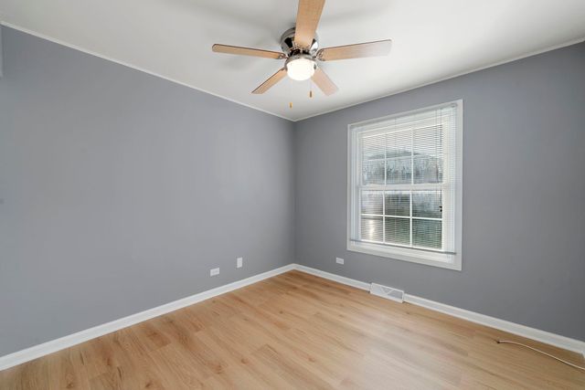 413 Sidney Avenue A, Glendale Heights, IL 60139