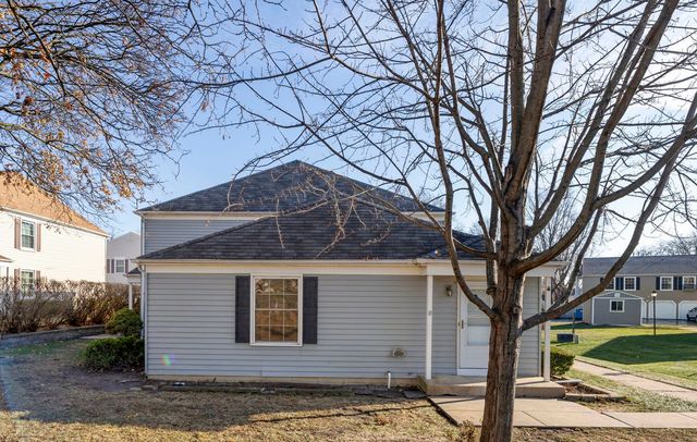 413 Sidney Avenue A, Glendale Heights, IL 60139
