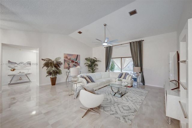 2530 Riviera Drive, Delray Beach, FL 33445