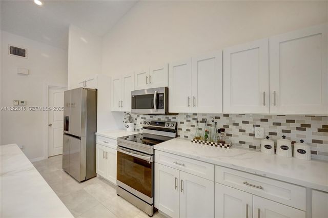 2530 Riviera Drive, Delray Beach, FL 33445