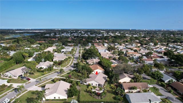 2530 Riviera Drive, Delray Beach, FL 33445