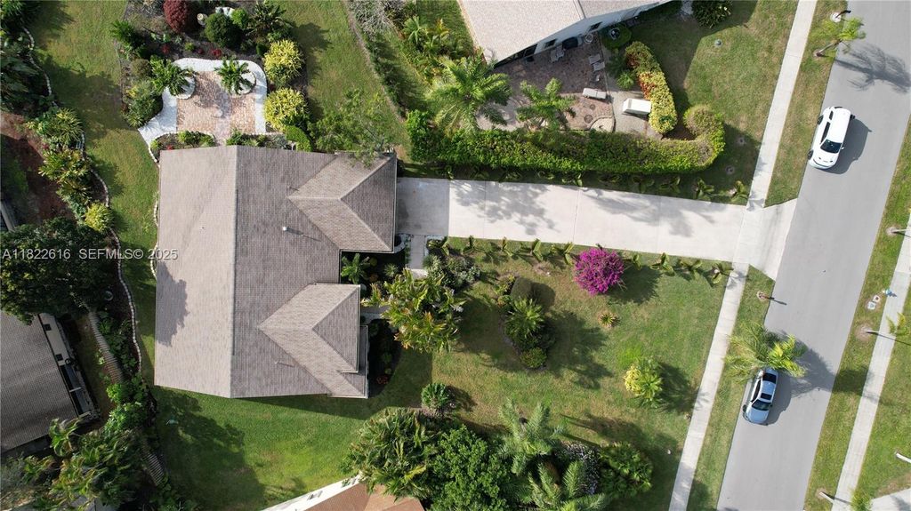 2530 Riviera Drive, Delray Beach, FL 33445