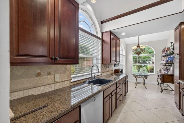 2347 Saratoga Bay Drive, West Palm Beach, FL 33409