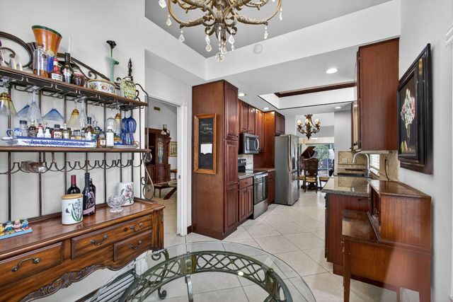 2347 Saratoga Bay Drive, West Palm Beach, FL 33409